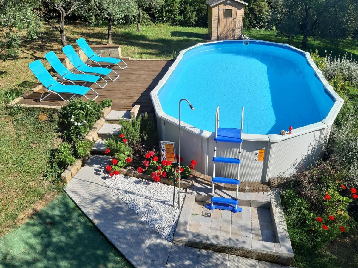 Il Fienile Del Colle Villa Pescia Eksteriør bilde