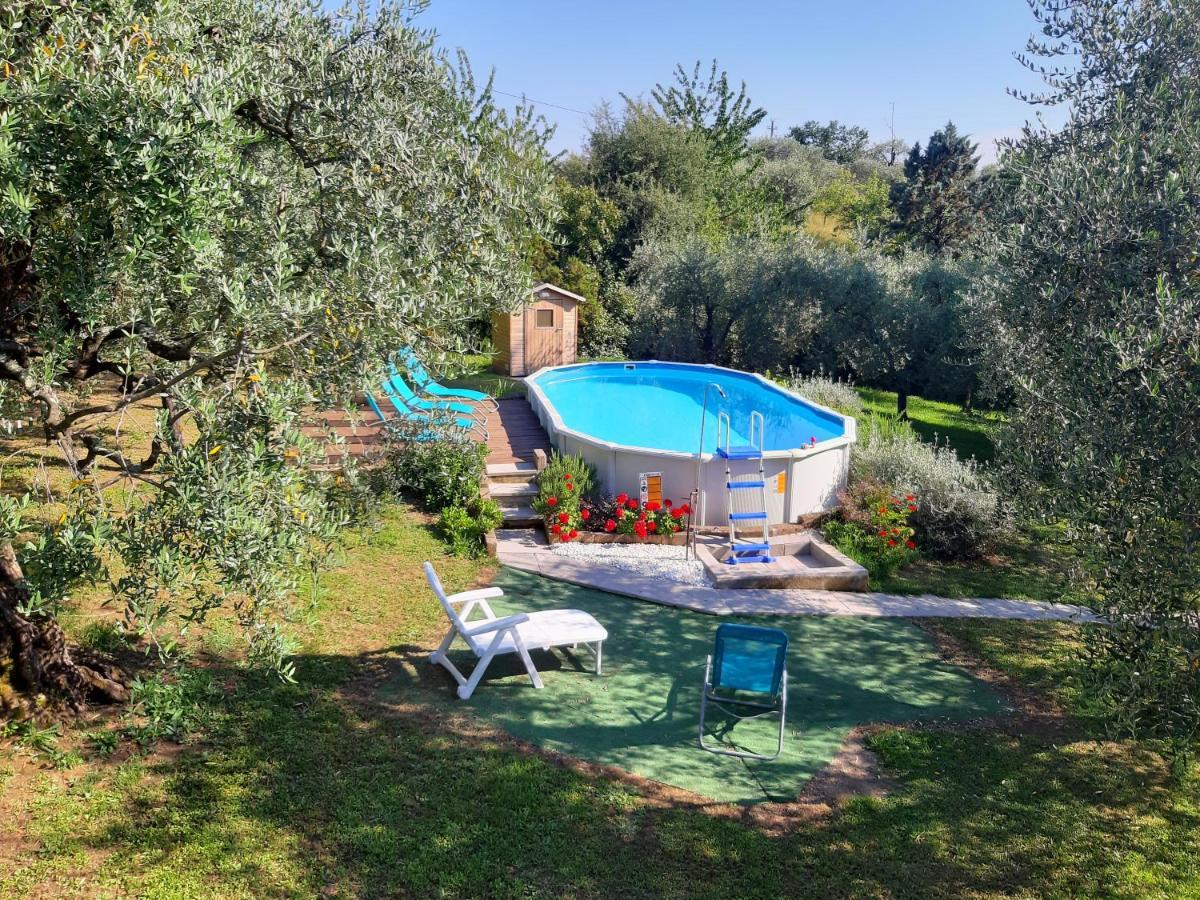 Il Fienile Del Colle Villa Pescia Eksteriør bilde