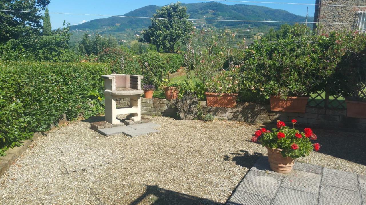 Il Fienile Del Colle Villa Pescia Eksteriør bilde